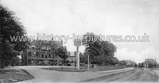 The Wilfred Lawson Hotel, Woodford Green, Essex. c.1908.